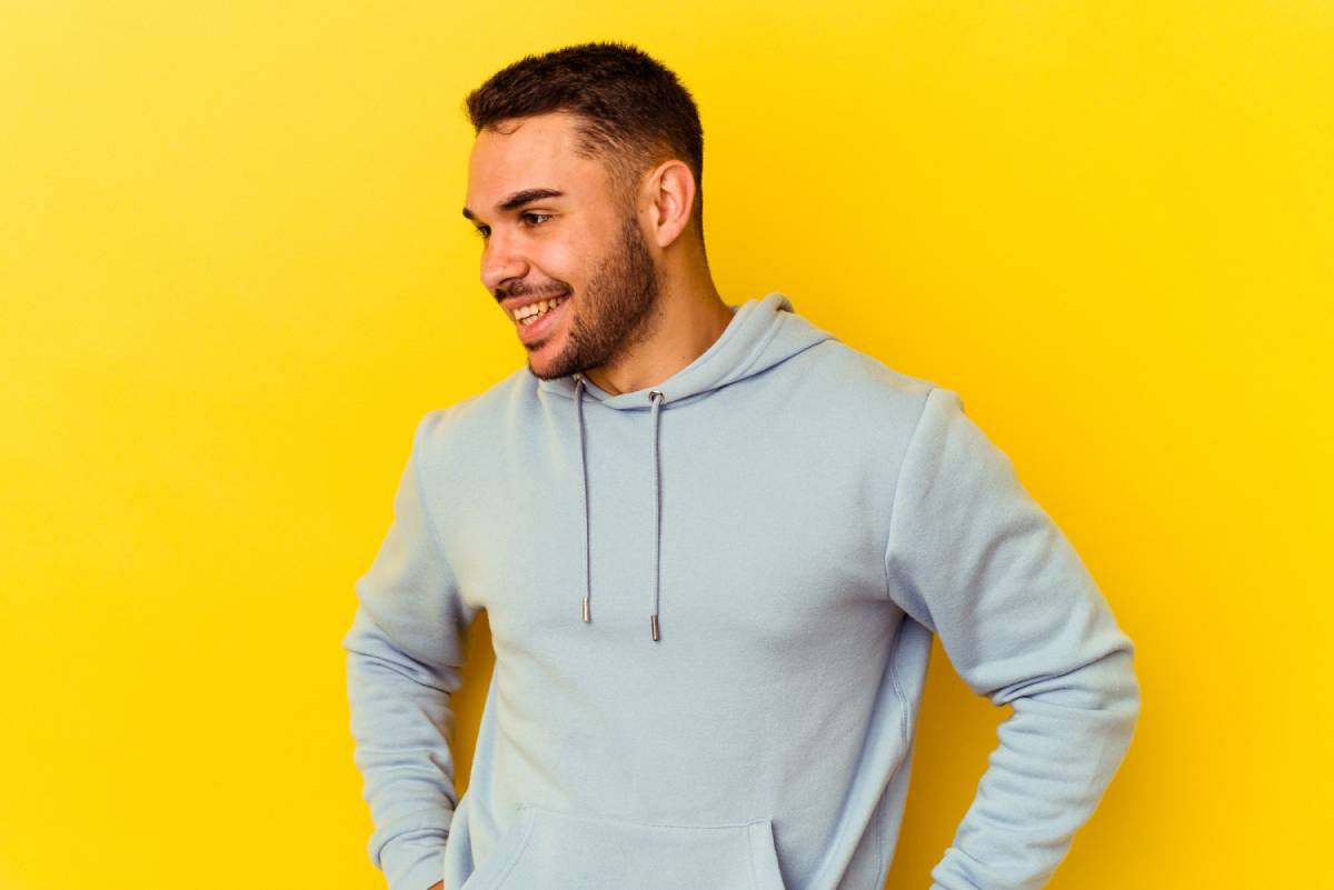 sweat à capuche pour homme ; un indémodable